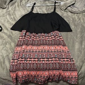 Short dress with designs, size xl